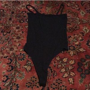 Black straight top bodysuit